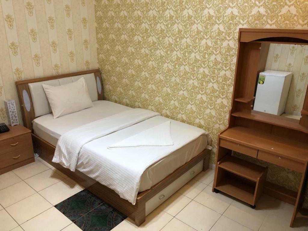 Tvs Hotel Дубай Экстерьер фото