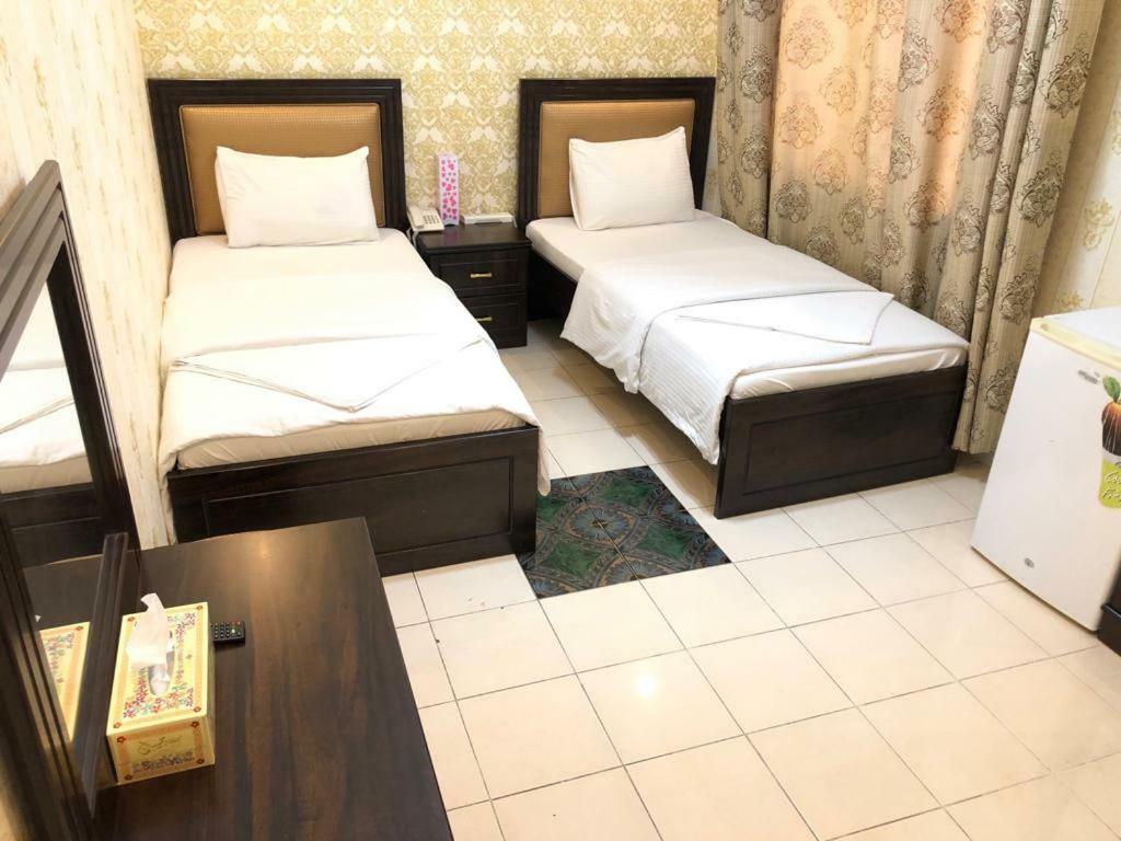 Tvs Hotel Дубай Экстерьер фото